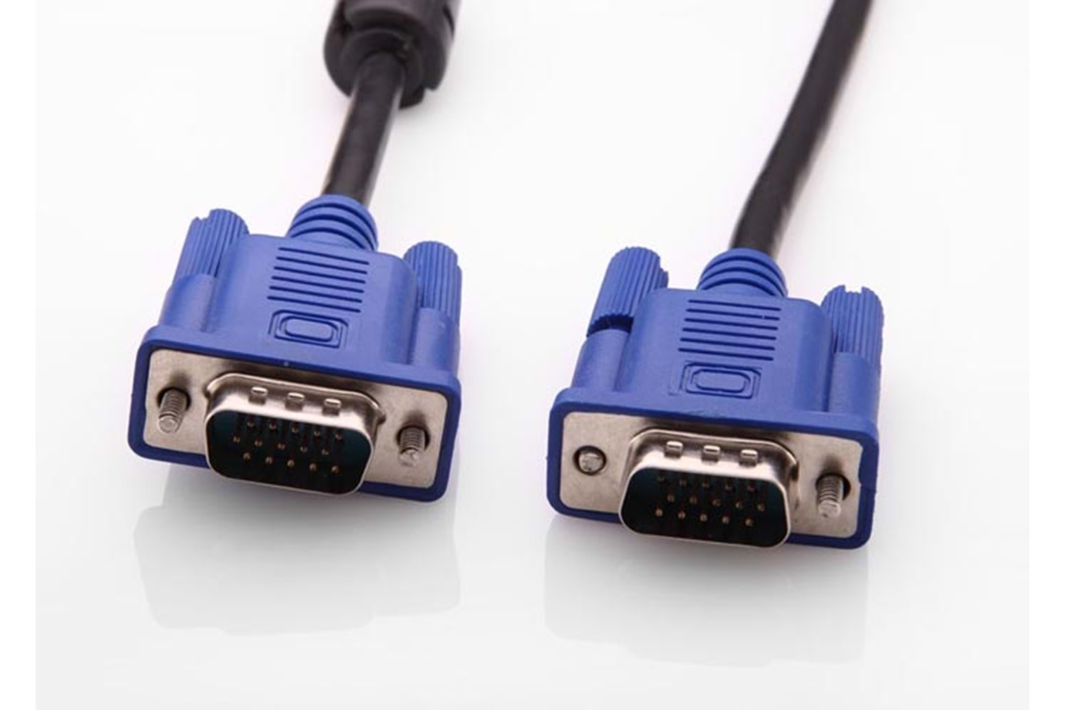 PLATOONPL-7060 VGA 10M POŞETLİ KABLO EXTRA KALİTE